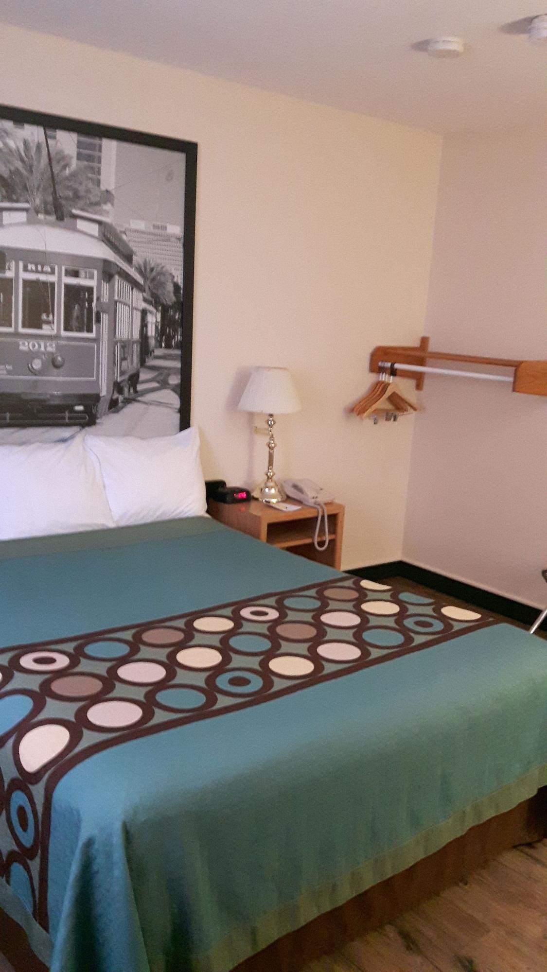Hotel Super 8 By Wyndham Moose Jaw Sk Zewnętrze zdjęcie