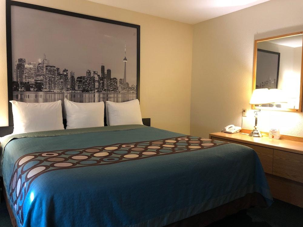 Hotel Super 8 By Wyndham Moose Jaw Sk Zewnętrze zdjęcie